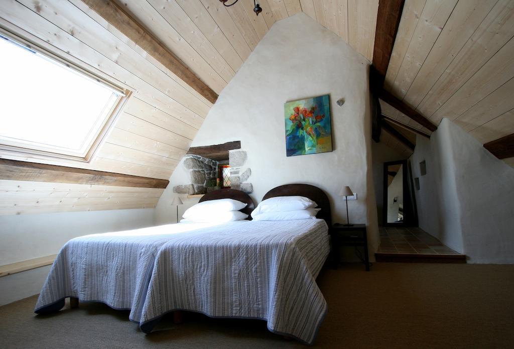 Le Clos St Yves Saint-Pol-de-Leon Room photo