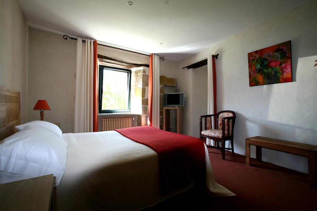 Le Clos St Yves Saint-Pol-de-Leon Room photo